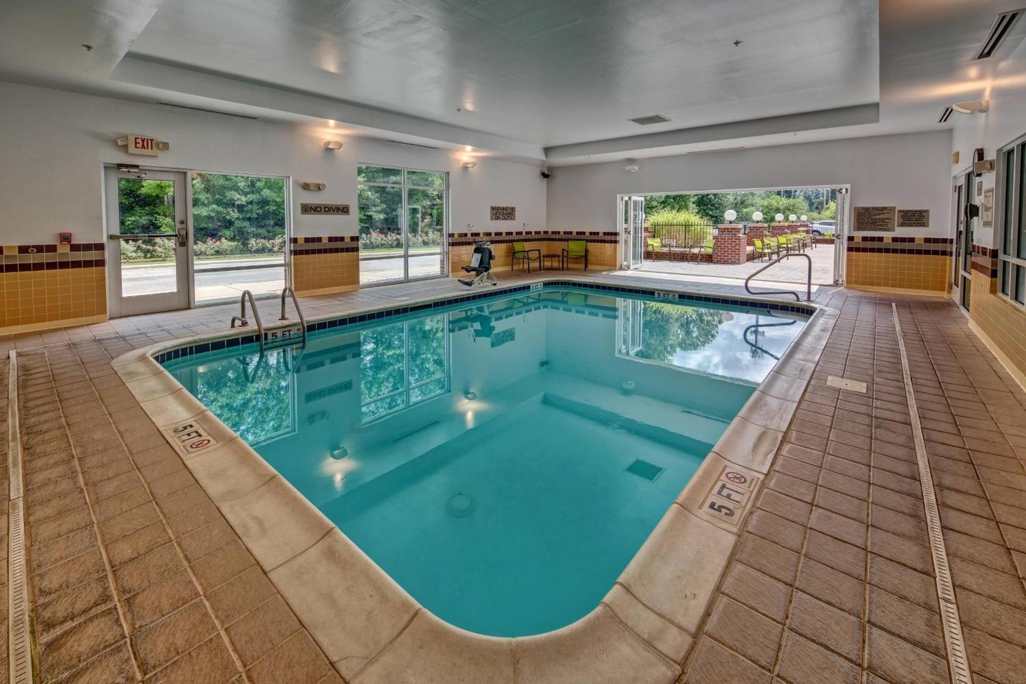 Springhill Suites By Marriott New Bern Exterior foto